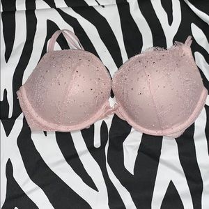 Victoria’s Secret bra